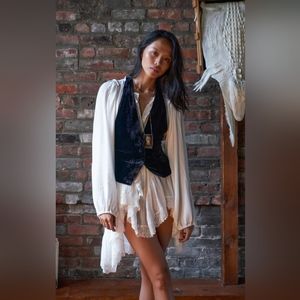 FREE PEOPLE tied and true velvet vest  (m) with white ruffle/lace tunic (s)